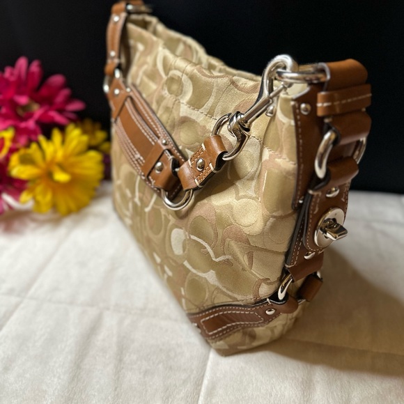 Super Classic Coach F13980 Carly Optic Signature Handbag w/Leather Strap & Trim - Picture 4 of 16